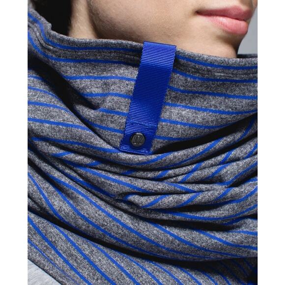 Lululemon Vinyasa Scarf Rulu Parallel Stripe Pigment Blue/Heather Black - Picture 1 of 11